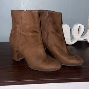 Christian Siriano Size 7 Boots